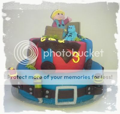 http://i563.photobucket.com/albums/ss80/raffa_dante/1270731291N045.jpg