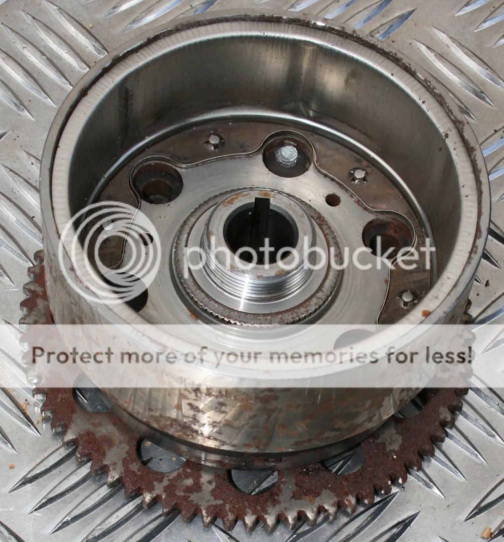 HONDA FES 1252T FES125 2T 02 PANTHEON ENGINE FLY WHEEL ROTOR STARTER CLUTCH