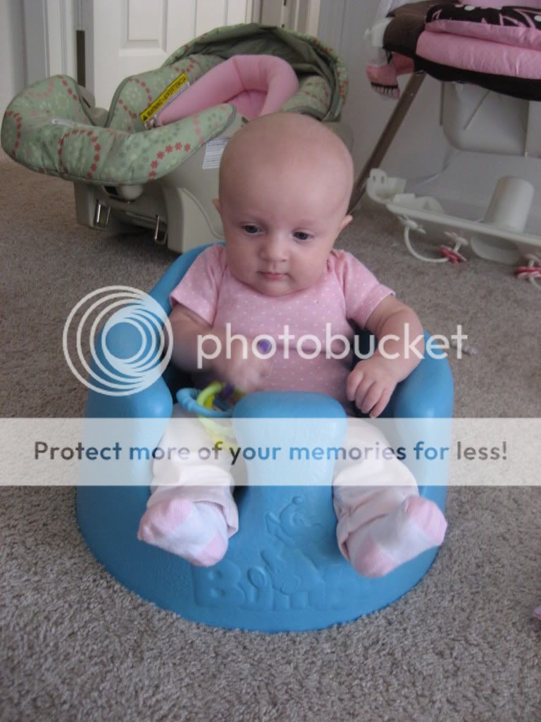 when to use the bumbo? BabyCenter